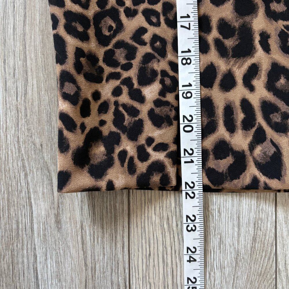 NWT White House Black Market Leopard Pencil Skirt Womens Size 0 Animal Print 90s - Picture 10 of 16